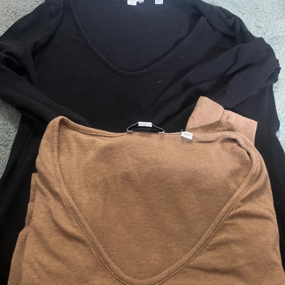 Set of 2 Vince Long sleeve stretch tops